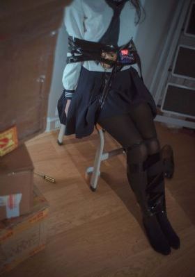 女大学生的沙龙室5_4KHD在线观看