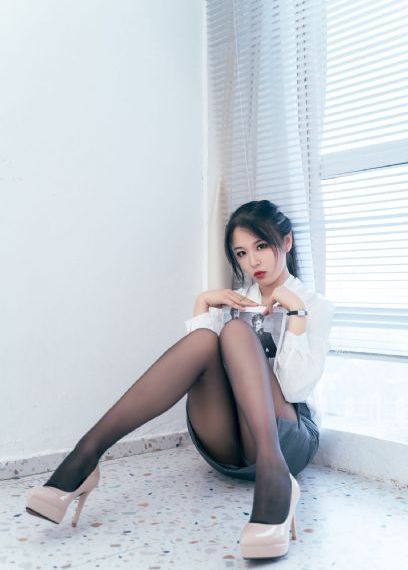 年轻的妹妹4_在线播放高清