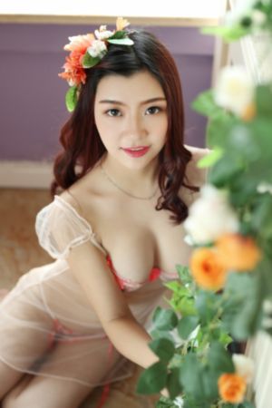 女人脱了内裤趴开腿让男躁动态图_HD动漫免费观看