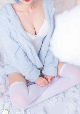 日韩在线电影一区二区_BD国语在线观看视频