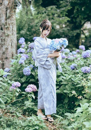《美丽的他》第二部_DVD神马影院在线