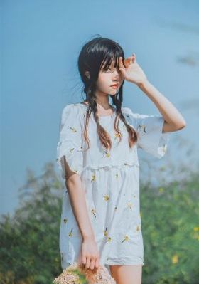 《年轻漂亮的继1》中字_4K日韩电影在线